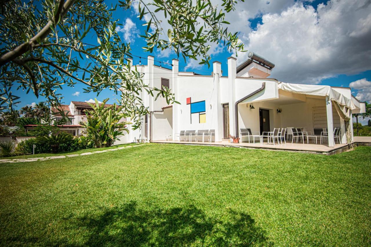 Locanda Del Pino Marina di Ginosa Exterior foto